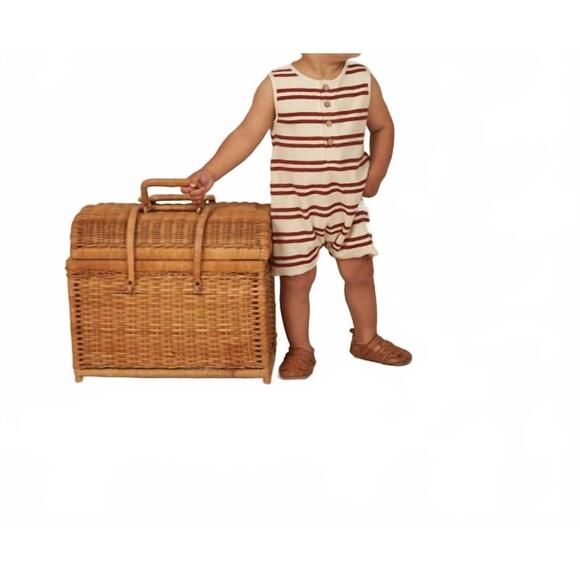 NEW RYLEE + CRU kid's davis stripe romper in red - Picture 2 of 4